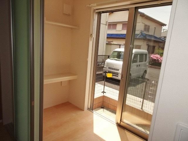 （仮称）小田原市中町アパート新築工事 ベランダ