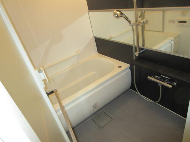 リストレジデンス辻堂タワー 風呂画像