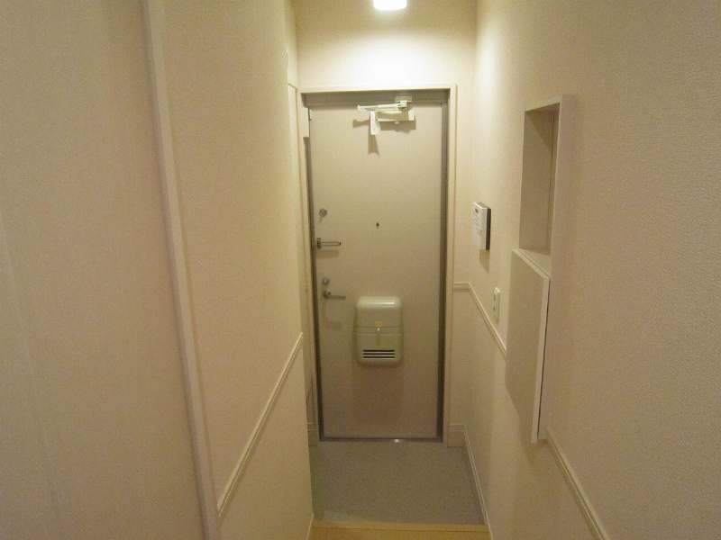 ラ・メゾン・クラウン 玄関