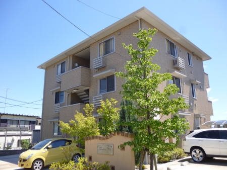 ガーデンヒルズ EAST 302号室 外観