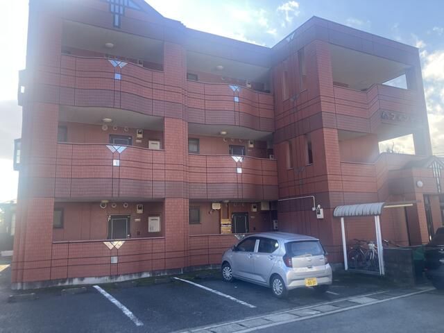 フォンテーヌ 301号室 外観