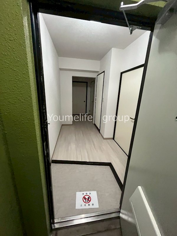 フォーユーパレス 玄関