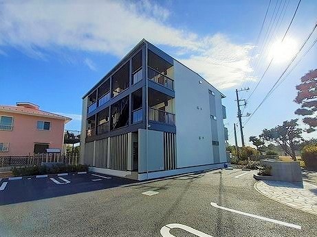 ＡＥ&rsquo;Ｏ（アエオ） 201号室 外観