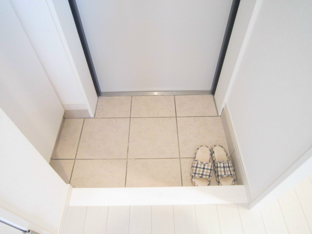 シェローナ2 玄関