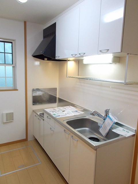 ヴィラ　ウィングスⅠ キッチン