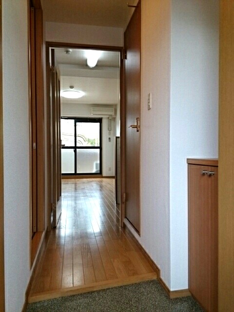 グロリアス 玄関