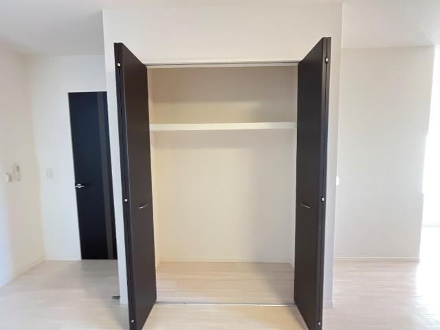 シューワ　リヴェルテ その他10