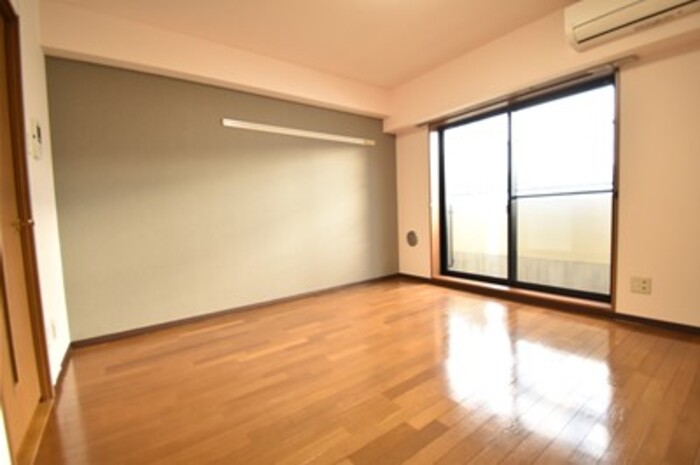 リビングタウン厚木 リビング