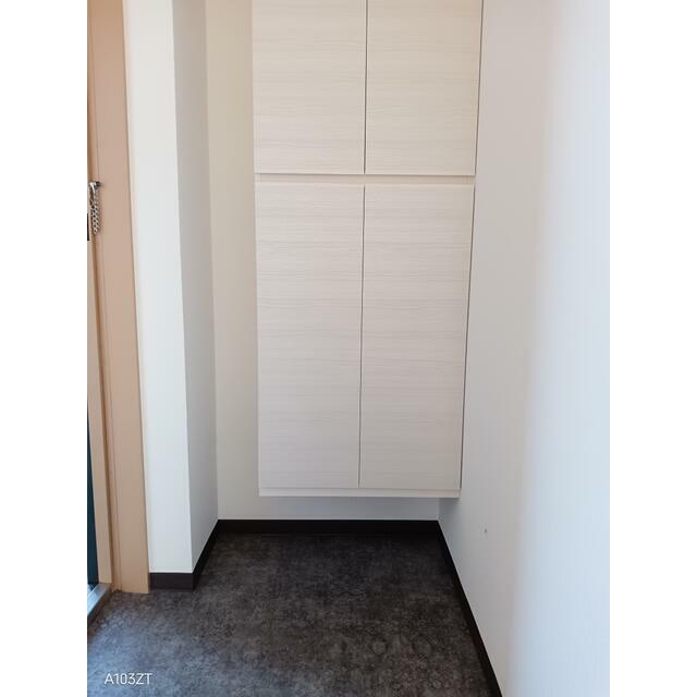 プラザファミーユ 玄関