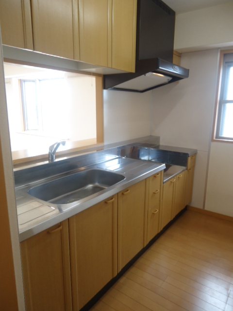 アバンサール湘南 キッチン