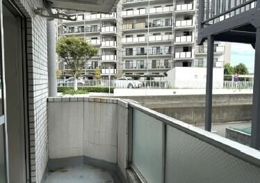 グレース伊勢原 ベランダ