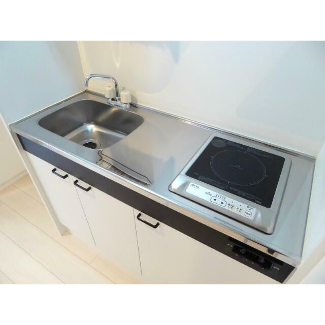 ハーミットクラブハウスＡｌｅｓｉａ大和 キッチン