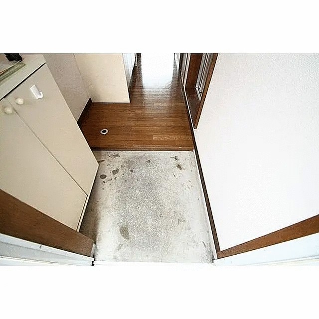 サンテラス毛利台 玄関