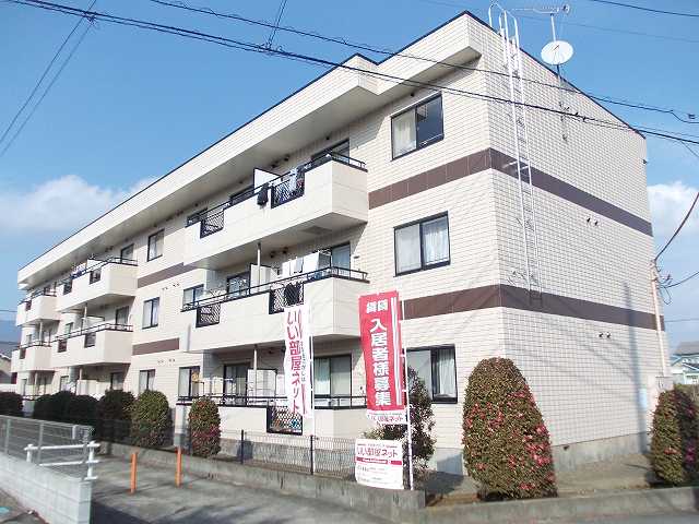 グランデュール 301号室 外観