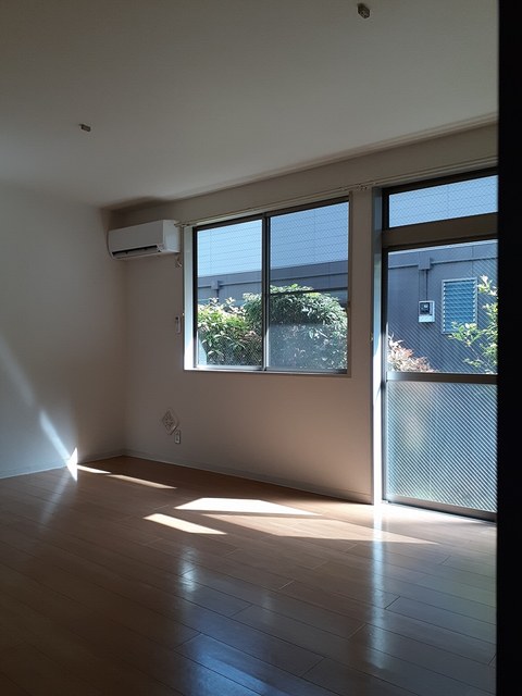 グリーンヒル　浄明寺　弐 リビング