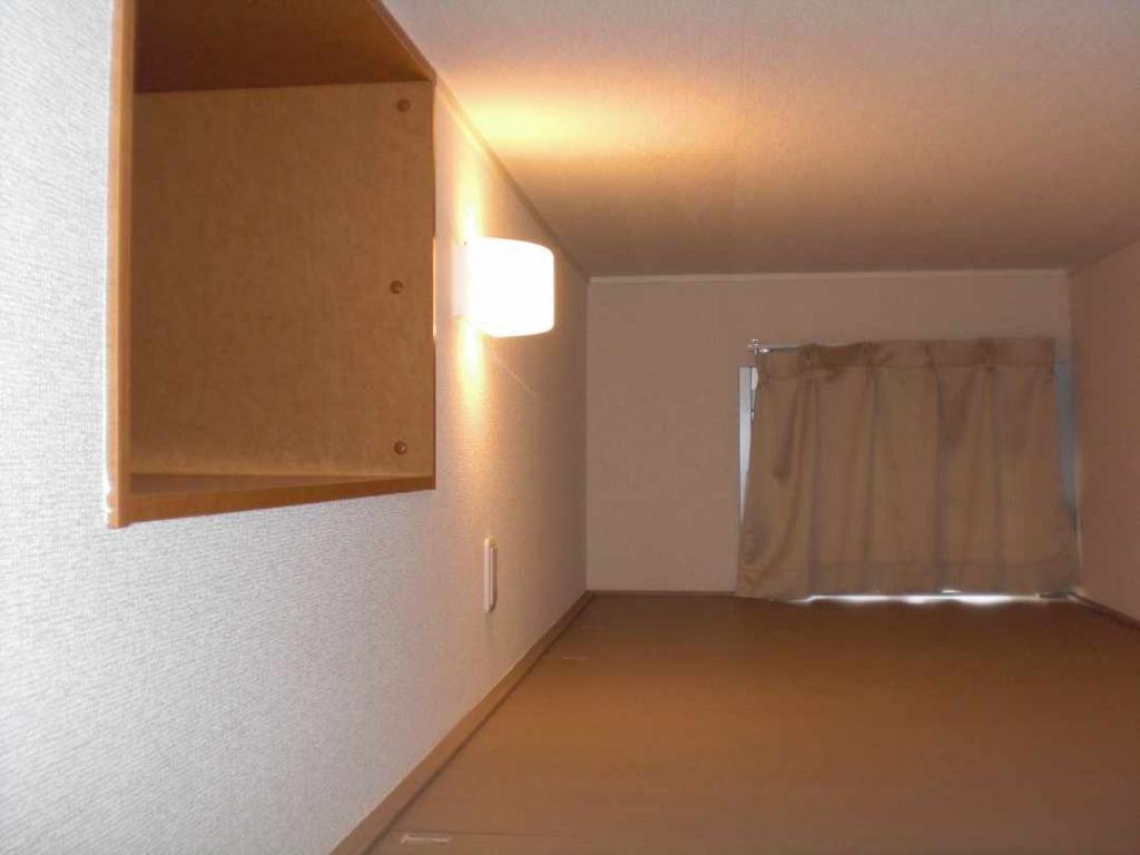 レオパレスウエストハイムＦ その他9