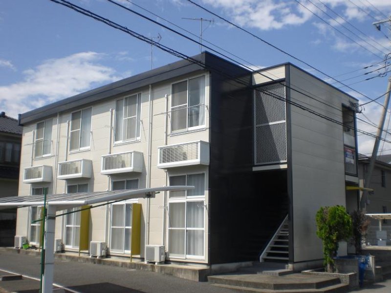 レオパレスオーシャン 202号室 外観