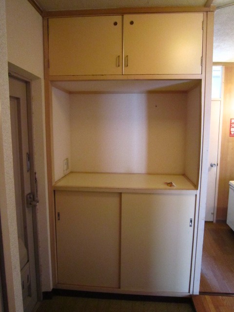 リバーサイドハイツ 玄関