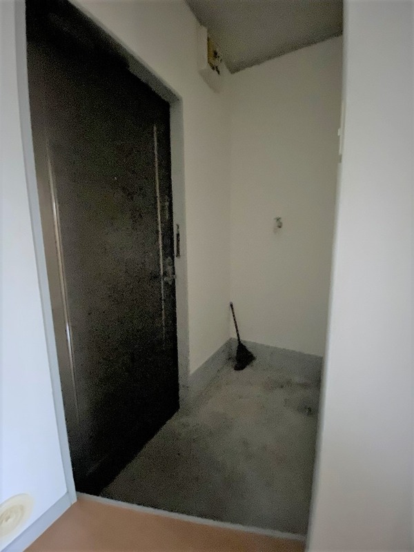 ハウスサン＆サン 玄関