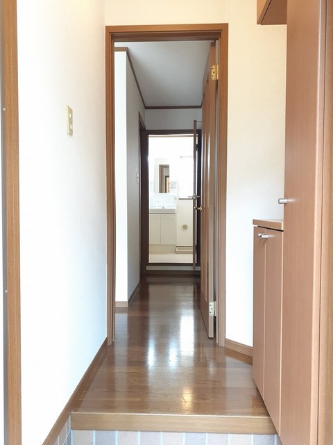 プリマベーラＫ 玄関