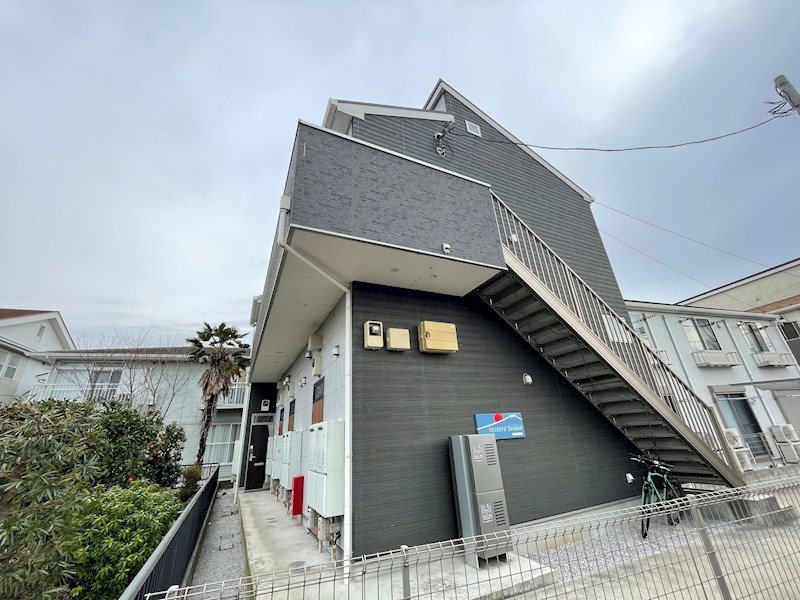 セレステ湘南 205号室 外観