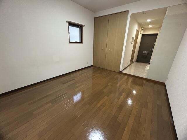 岩本ビル リビング