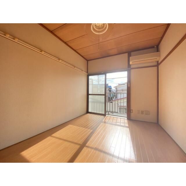 ハウズライフ厚木参番館（旧・白百合ハイツ） ベッドルーム