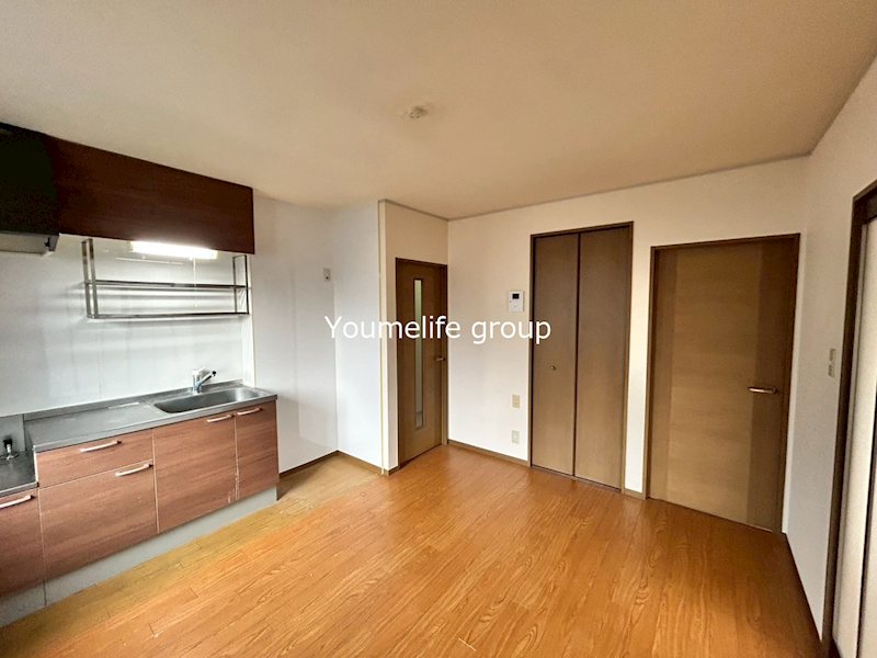 グランドスクエア　B リビング