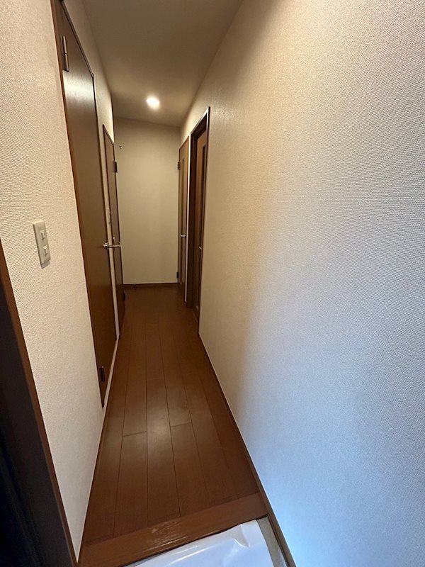 ピーチガーデン 玄関