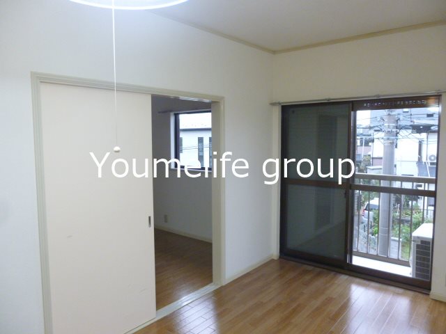 アーマスウェスト ベッドルーム