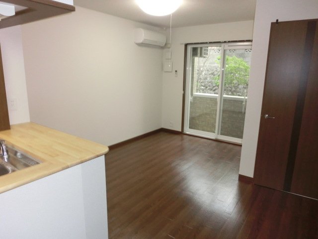 パラディ リビング