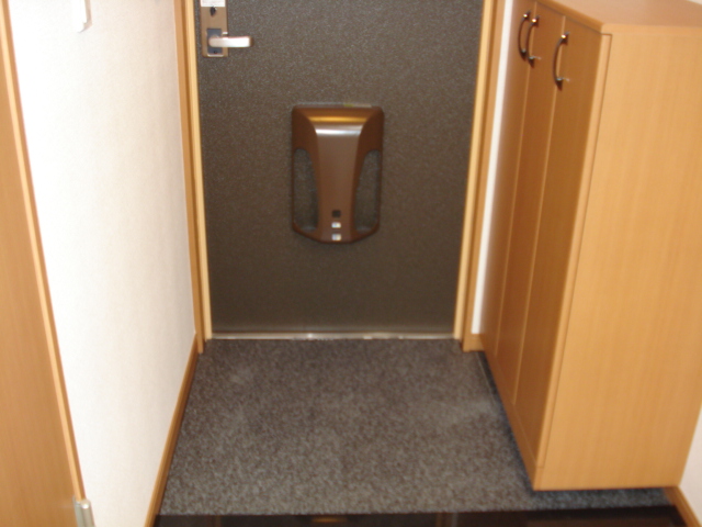 アヴニール 玄関