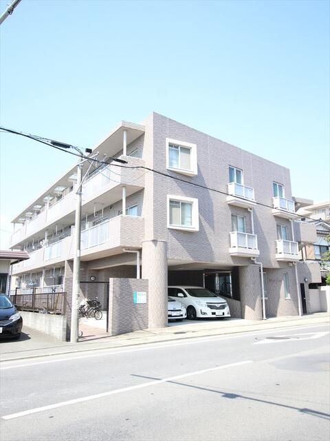 ヴァン・クレール 305号室 外観