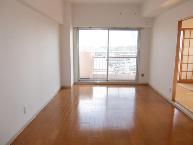 スイホウ壱番館 リビング