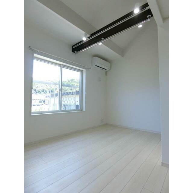 ハーミットクラブハウス鎌倉Ｉ リビング