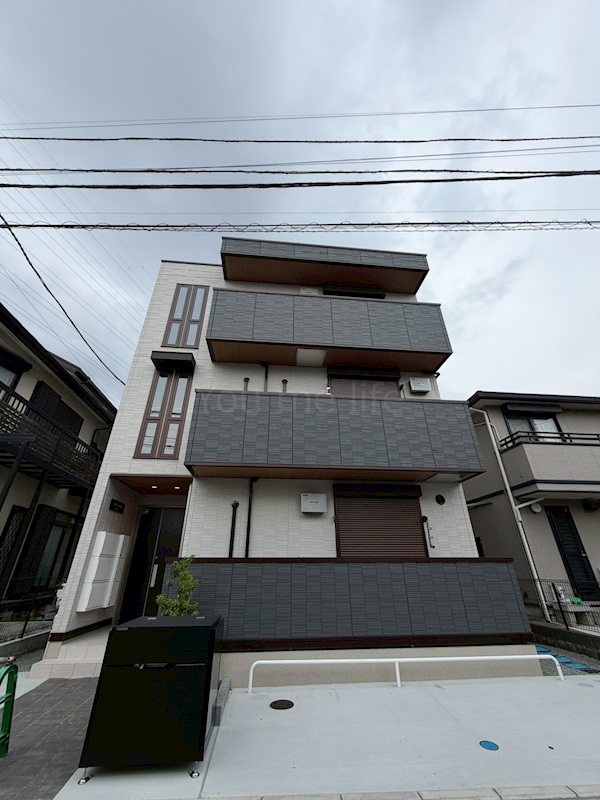 ライラック大船 301号室 外観