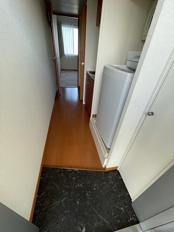 プラムガーデン 玄関