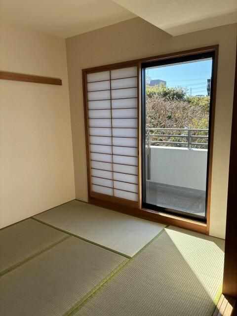 ヴィルヌーブ横浜・港南台 ベッドルーム