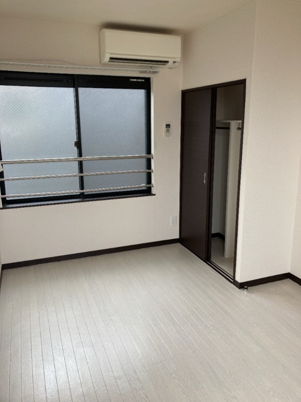 平塚市北金目２丁目アパート リビング