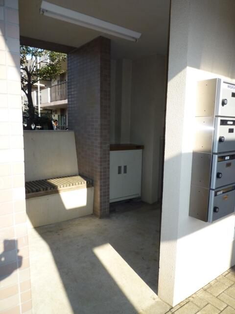 マローネ その他外観2