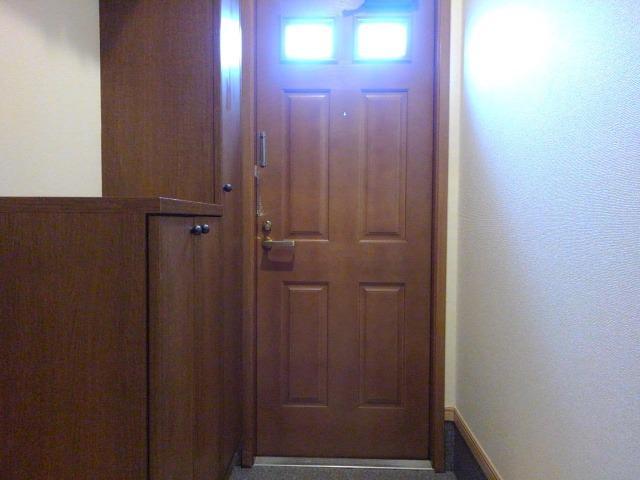 エトワールＫ 玄関