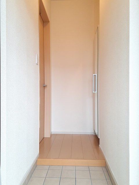 パールグレイスⅠ 玄関