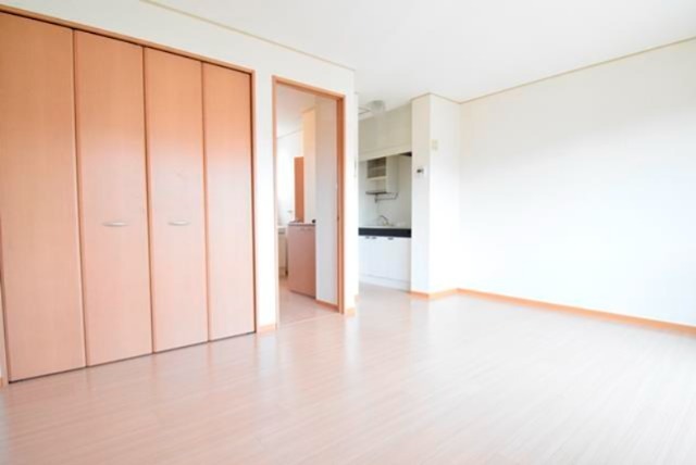 フローラ リビング