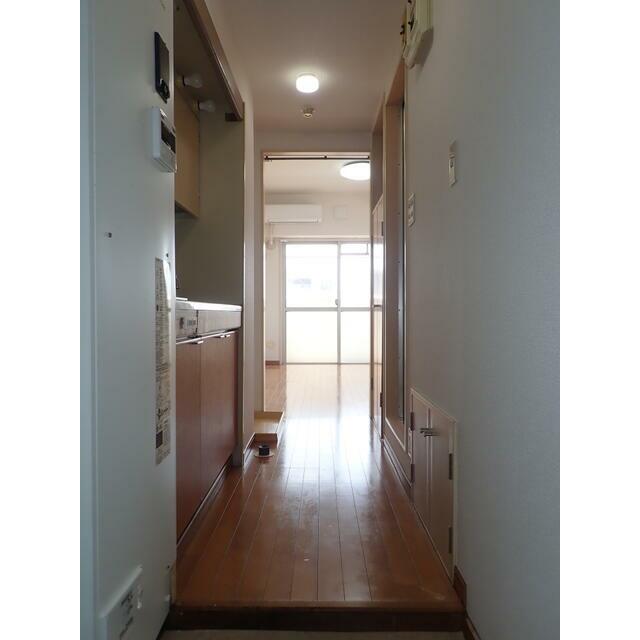 ガーデンヒルズ横浜 玄関