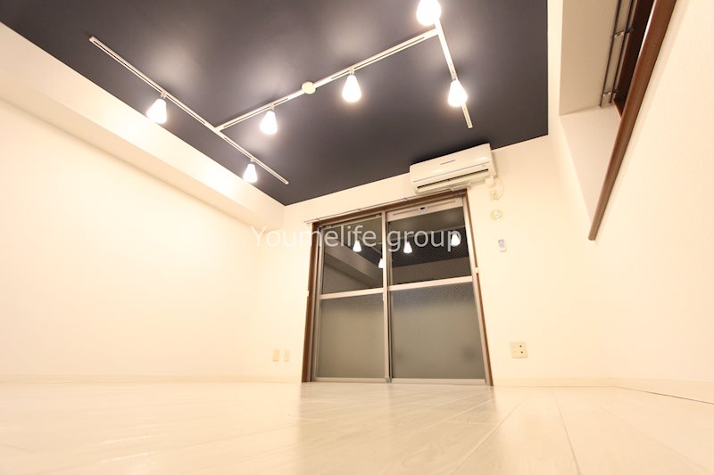 エクロール リビング