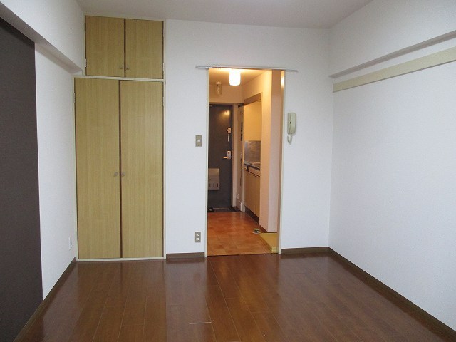 ガーデンヒルズ横浜 リビング