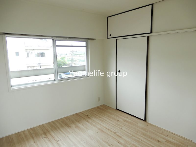 ビレッジハウス三田4号棟 ベッドルーム