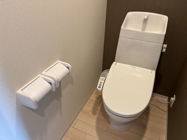 アプリコットＥ トイレ