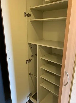 ロイヤルコーポ産興 玄関