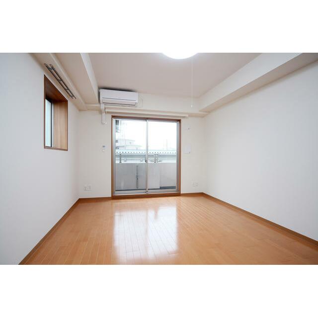 ロイヤルコーポ産興 リビング